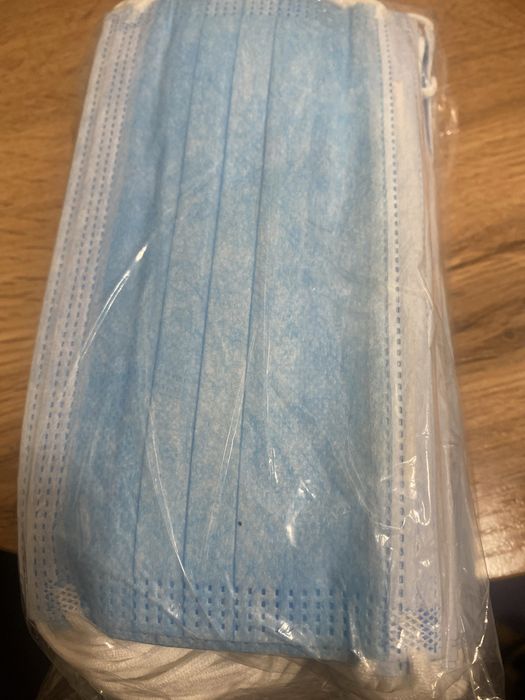 Маски медицинские в упаковке