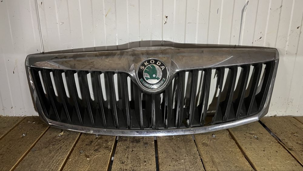 Предна решетка Skoda Octavia 2 Lift