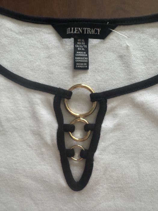 Кофта белаЯ парадная