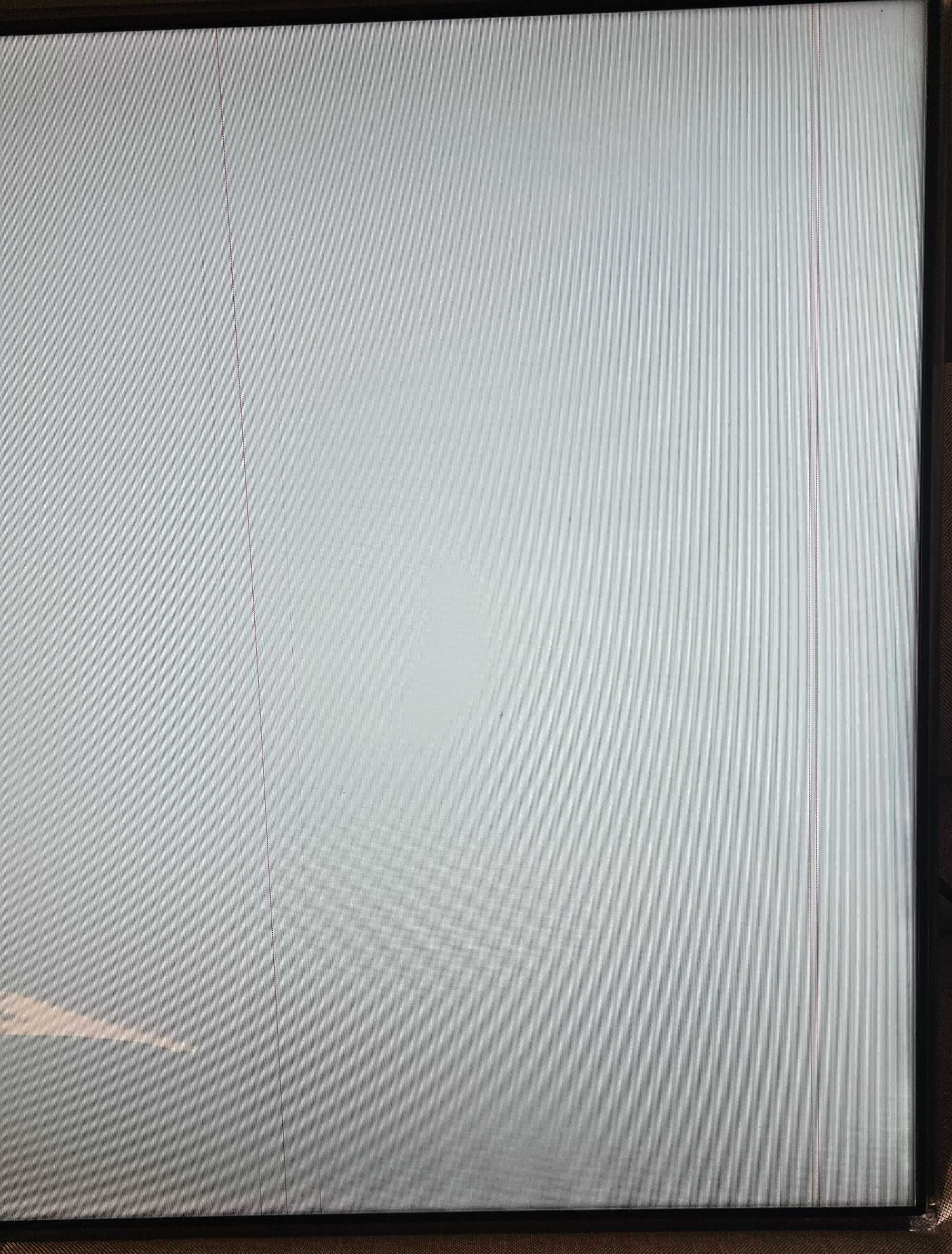Телевизор Samsung 55" UE55D7080 с дефект
