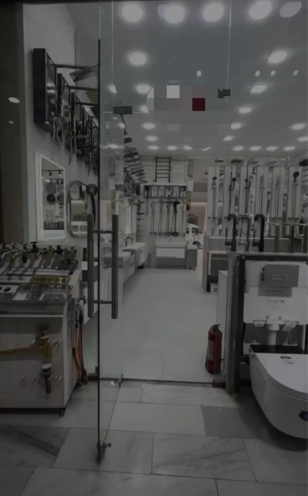 Продается свой магазин , Круг Джами базар , коммерческое помещение