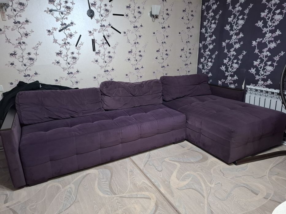 Диван угловой (раскладной)