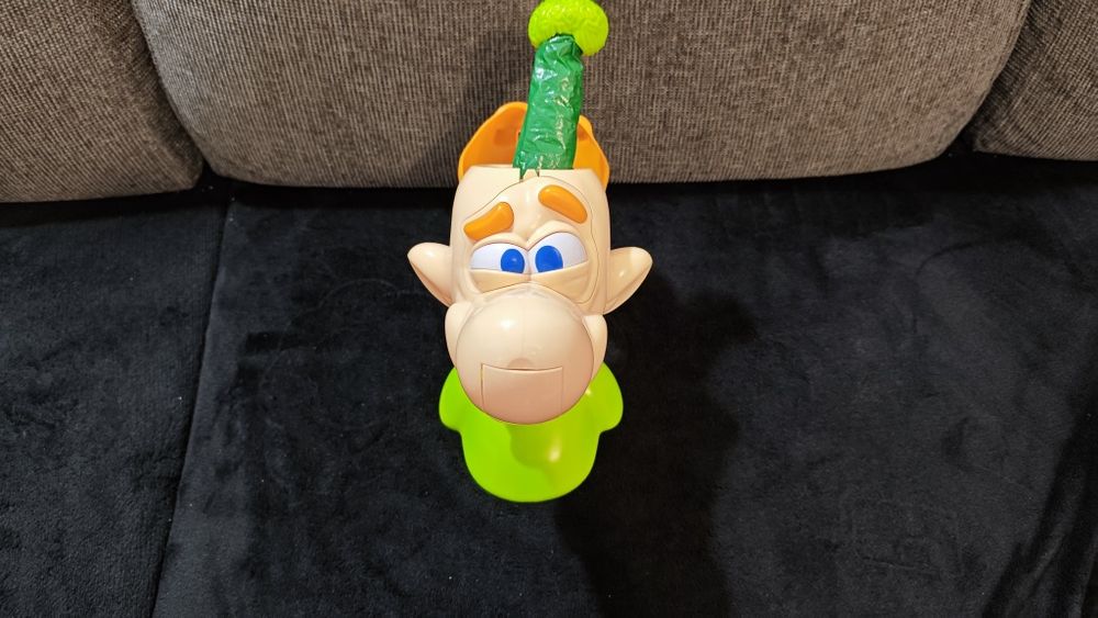 Jucarie Gooey Louie cu creier saritor si muci