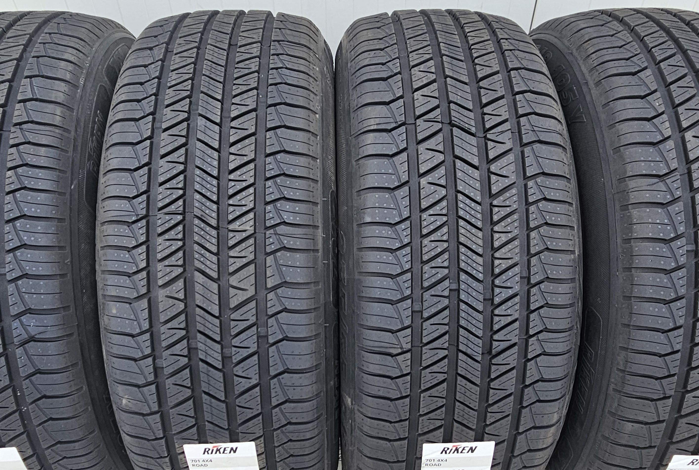 255/60 R18, 112Vxl, RIKEN (by Michelin), Anvelope de vara 4x4 M+S