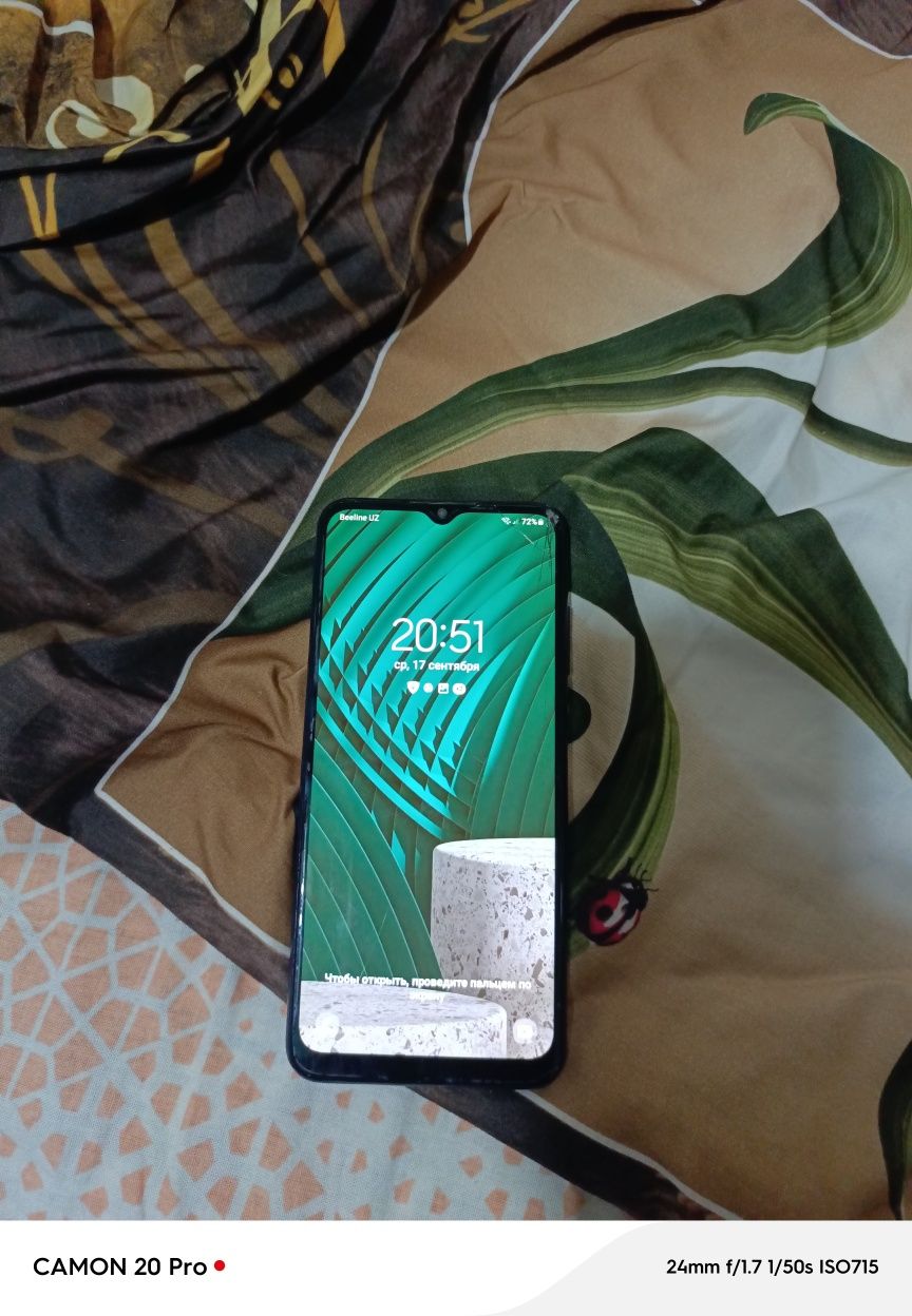 Продаю  телефон Samsung