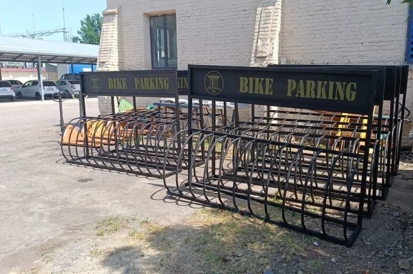 Velosiped Velo parkovka bike parking