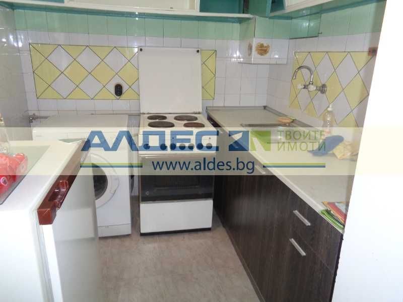 Продава се Четиристаен апартамент в София, Банишора - 100 кв.м за 2000 €/кв.м - Снимка #13