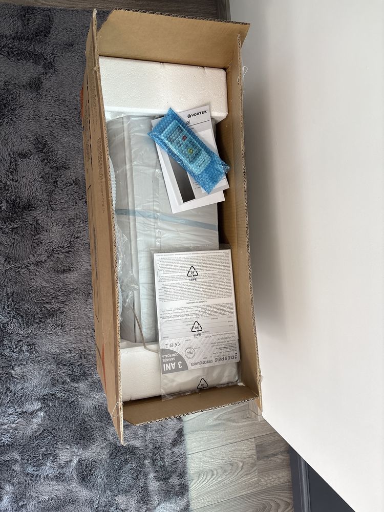 Vand aer conditionat nou Vortex VAI1222FJSVW 12000 btu,A++