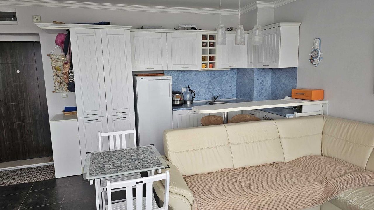 Продава се Едностаен апартамент в Свети Влас - 66 кв.м за 1347 €/кв.м - Снимка #2