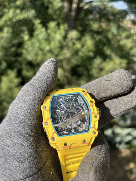 Жълт Richard Mille