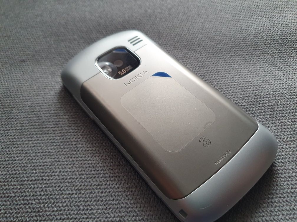 Nokia E5 - de colectie.Ca nou!
