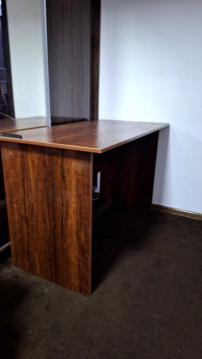 Продается Письменный стол