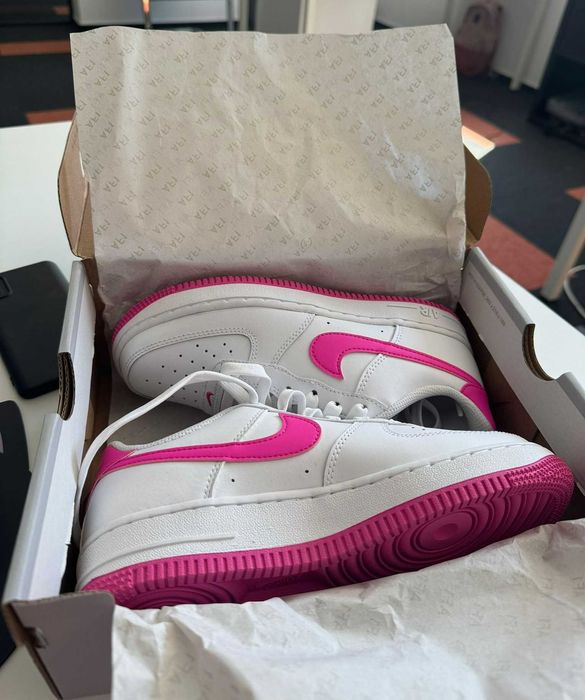 Sneaker Nike Sportswear 'Air Force 1 LV8 2'