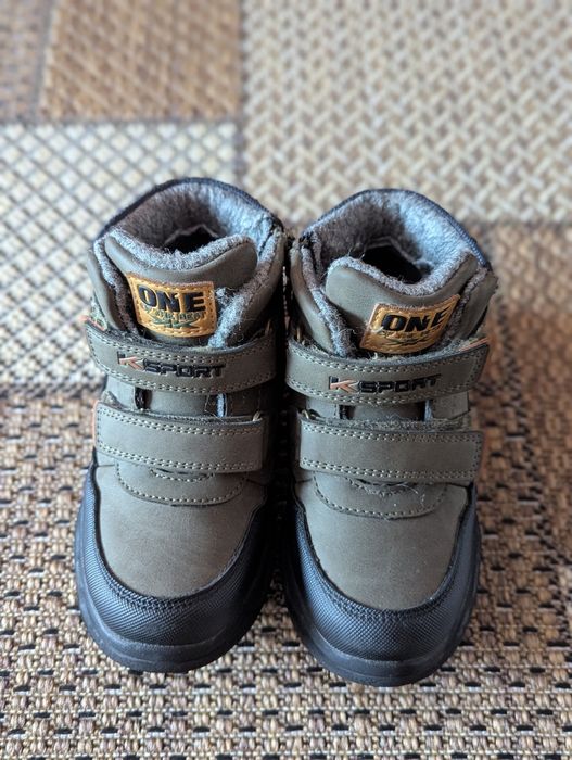 Осенние ботинки 28 размер