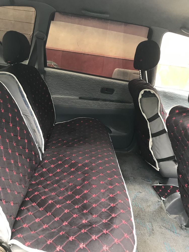 Toyota Ipsum продаю