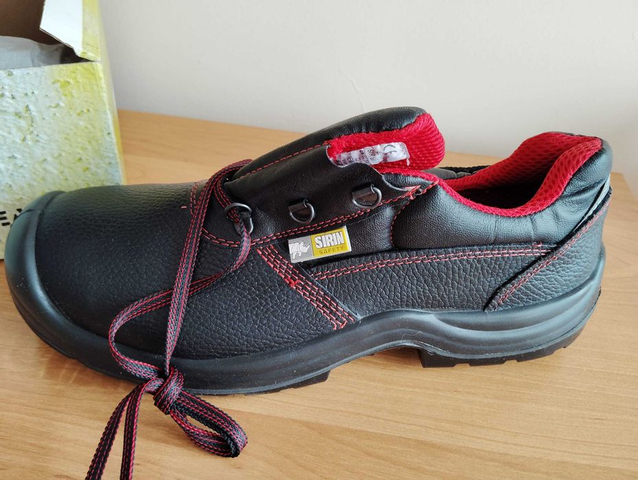 Работни обувки 44 номер