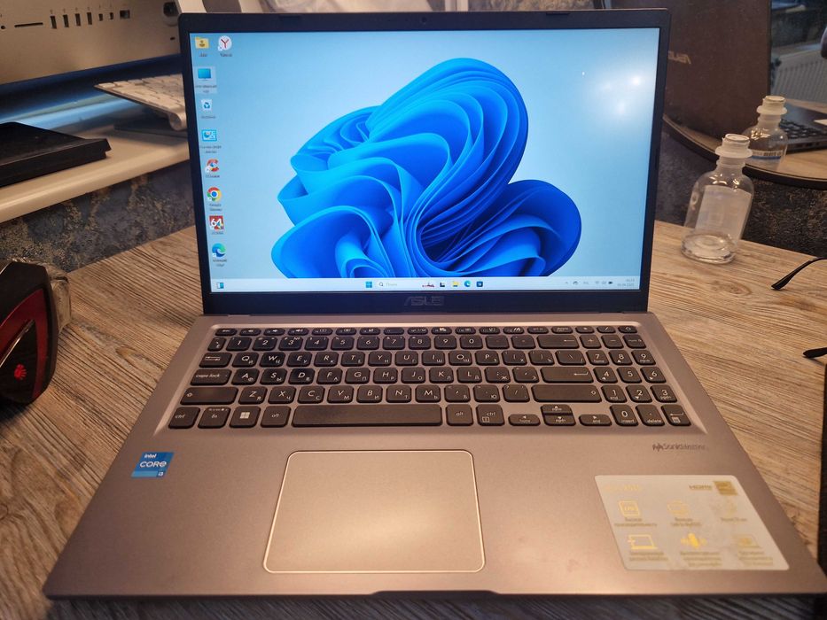 Ноутбук Asus Corei3\ОЗУ 16гб\Vivibook 15 X515Ja