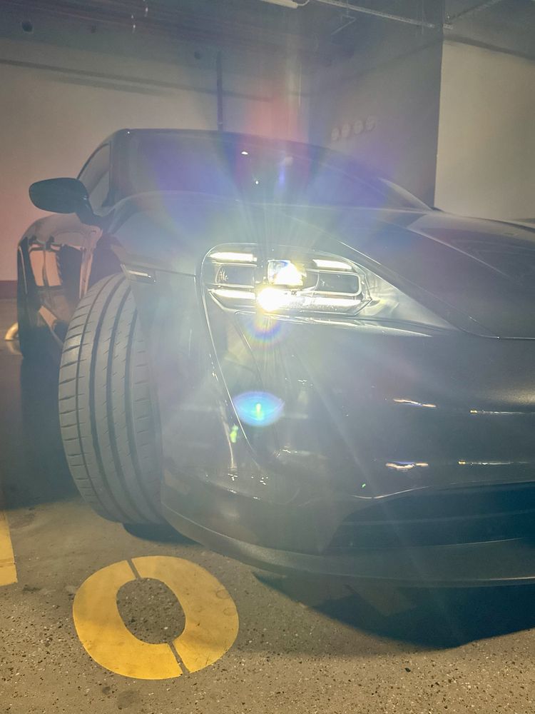 Продам свой Porsche Taycan — Идеальное состояние