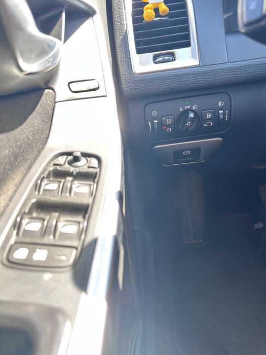 VOLVO XC60 2.4 Diesel AWD 215 CP Automat – AWD