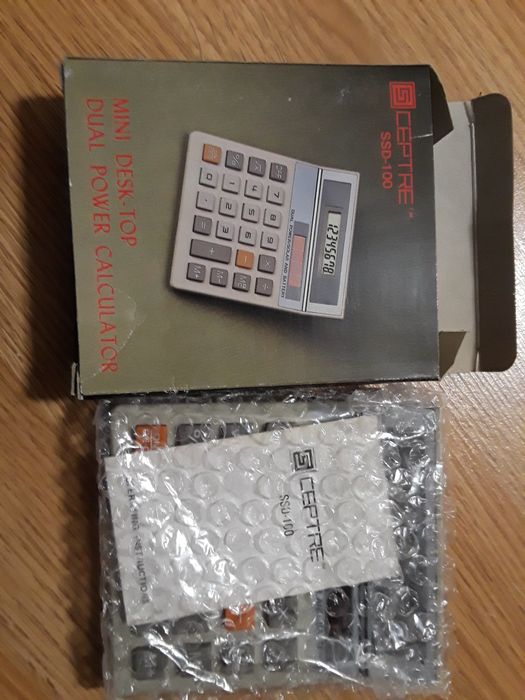 Calculator birou solar+baterie