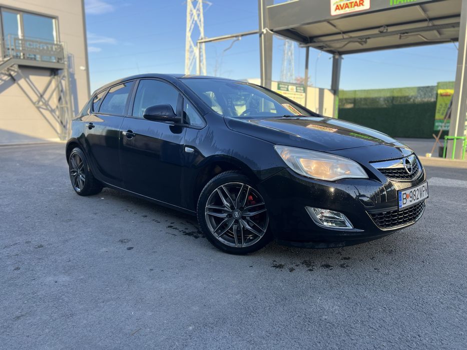 Opel Astra J 2011 1.6 benzina + GPL NOU accept variante