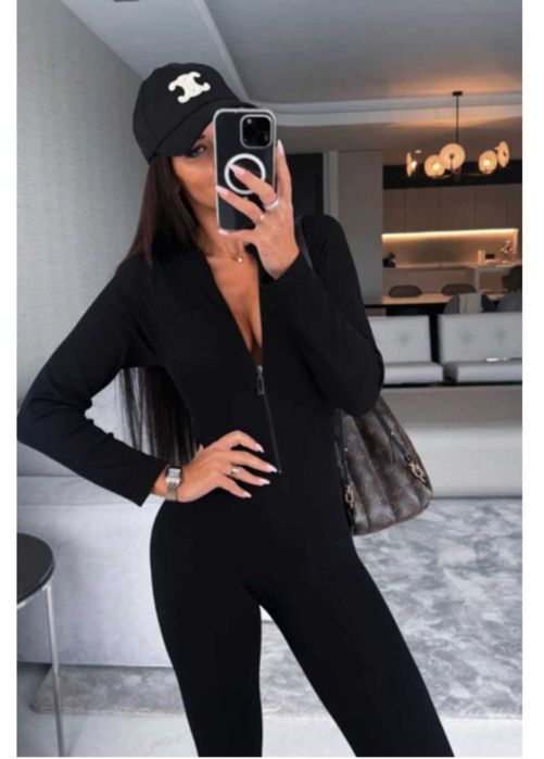 Дамски прилепнал гащеризон