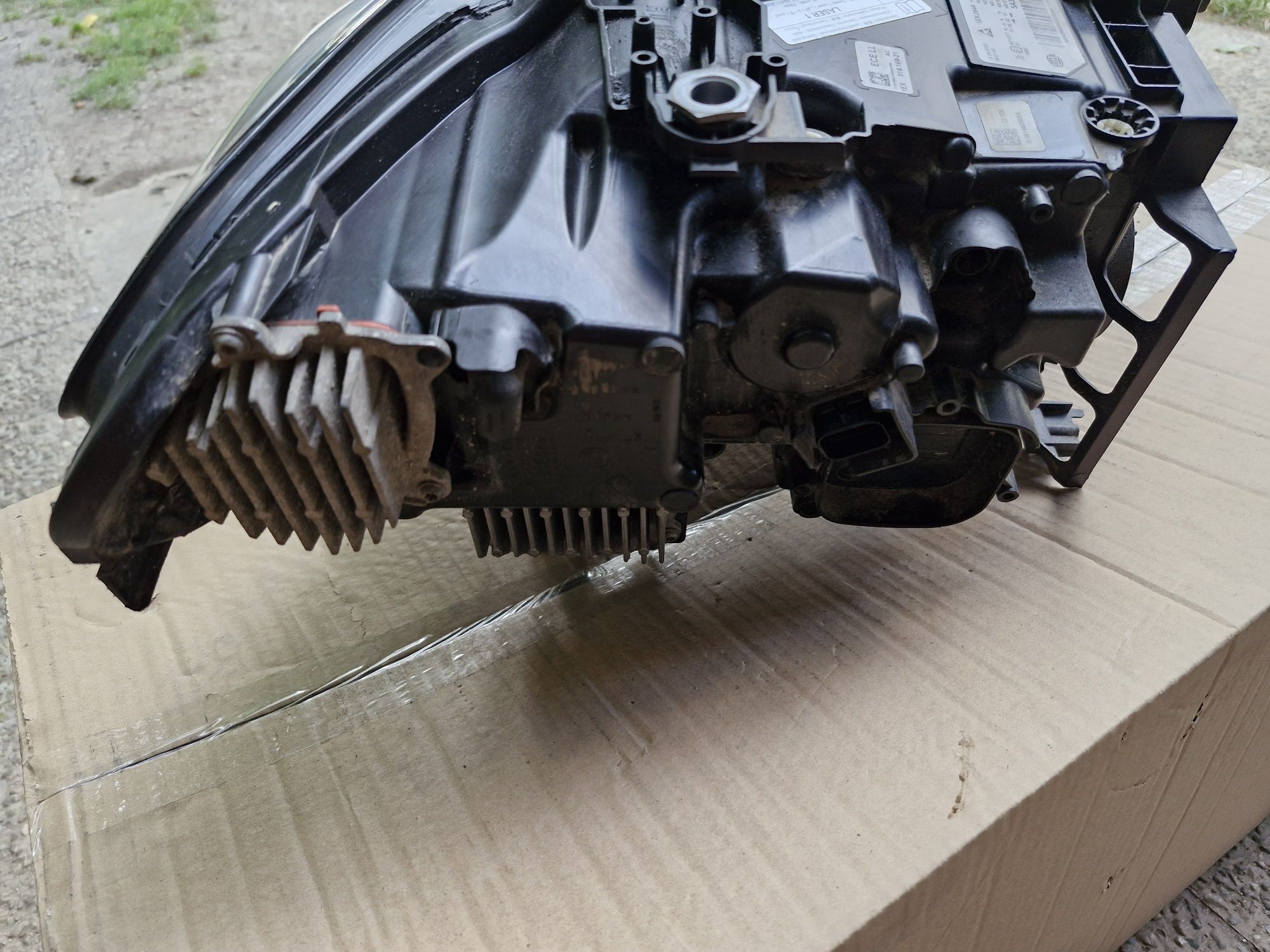 Far stânga bmw seria 5 g30 g31 laser