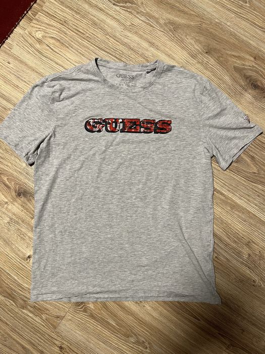 Тениска Guess