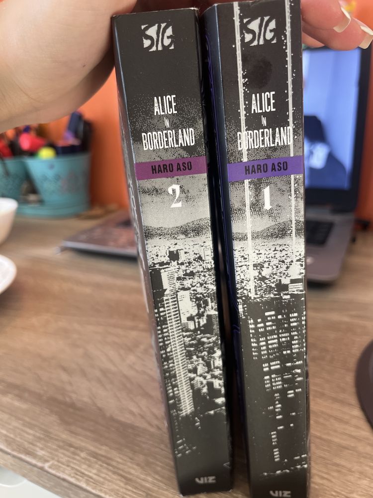ALICE IN BORDERLAND книги 1ва и 2ра част,като нови