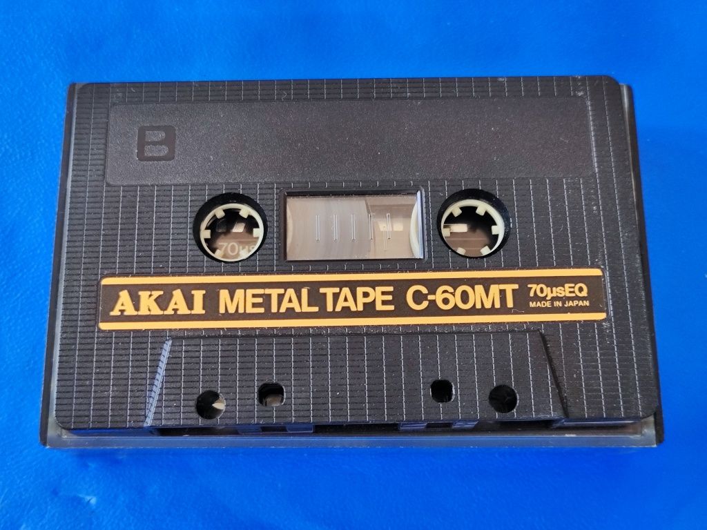 Касетка Akai c-60MT  metal position