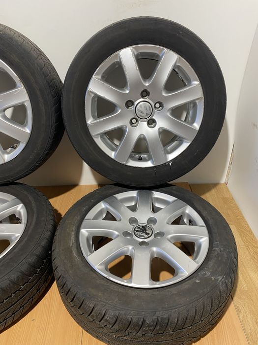 Jante originale Volkswagen Passat,Touran,Tiguan,Golf pe 16