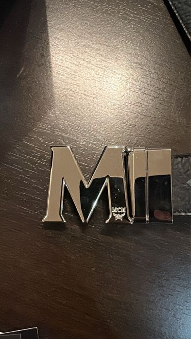 vand curea MCM neagra