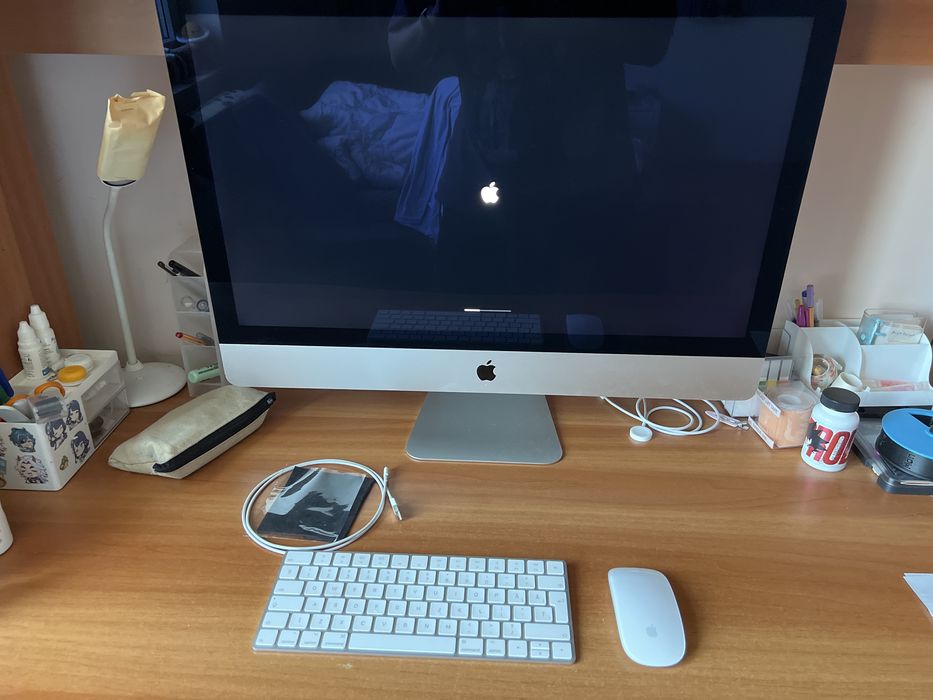 Vând iMac Retina 5K 27” 2019 Intel Core i5 1TB