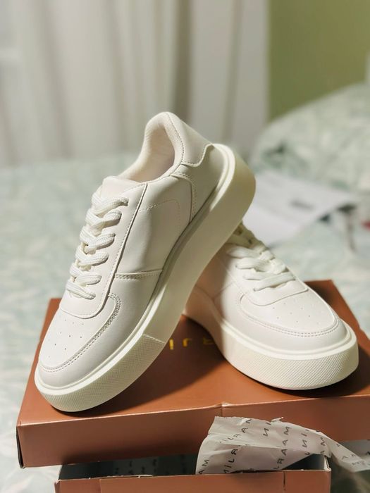 Бели маратонки 36 номер