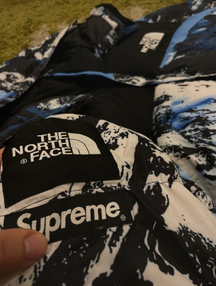 Geaca TheNorthFace x Supreme