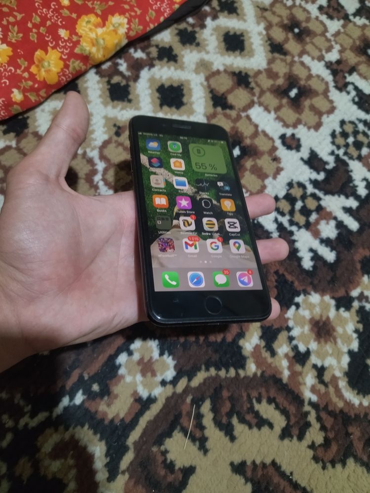 iphone 7+ 256 Gb jet black