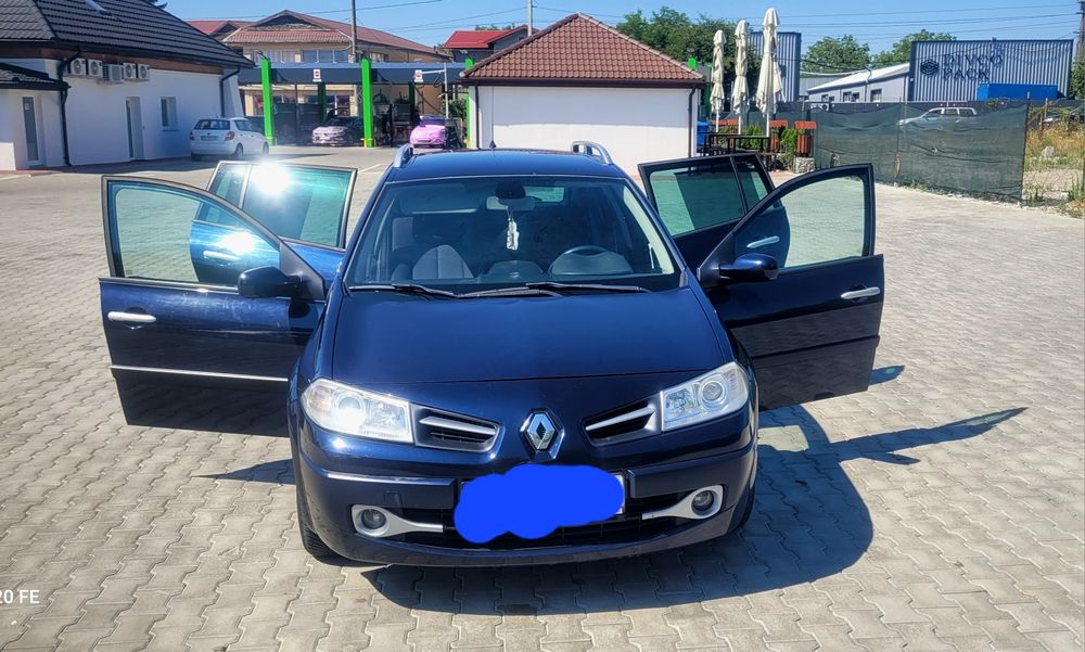 Vând Renault megan 2