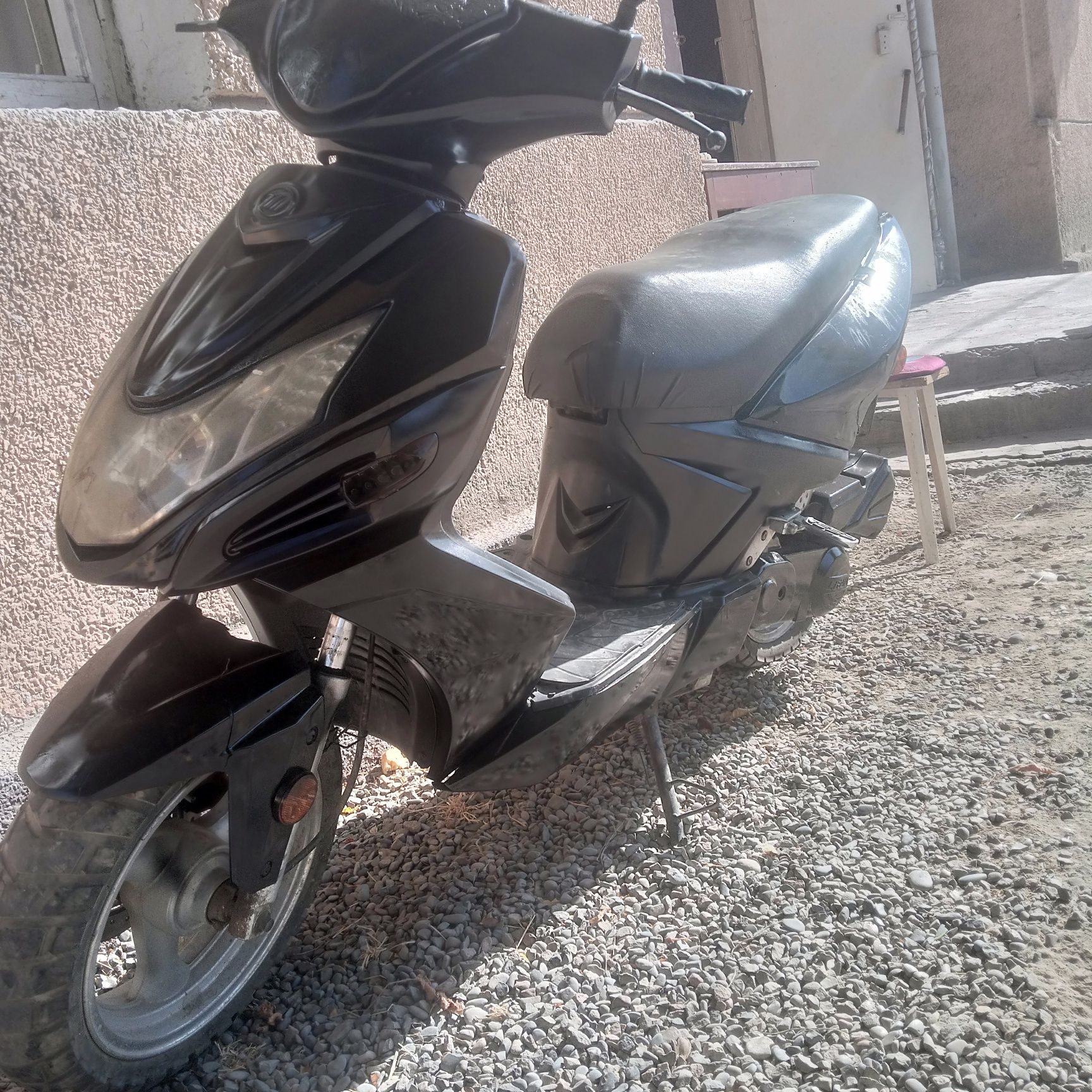 Sukuter 26naxt yuradi