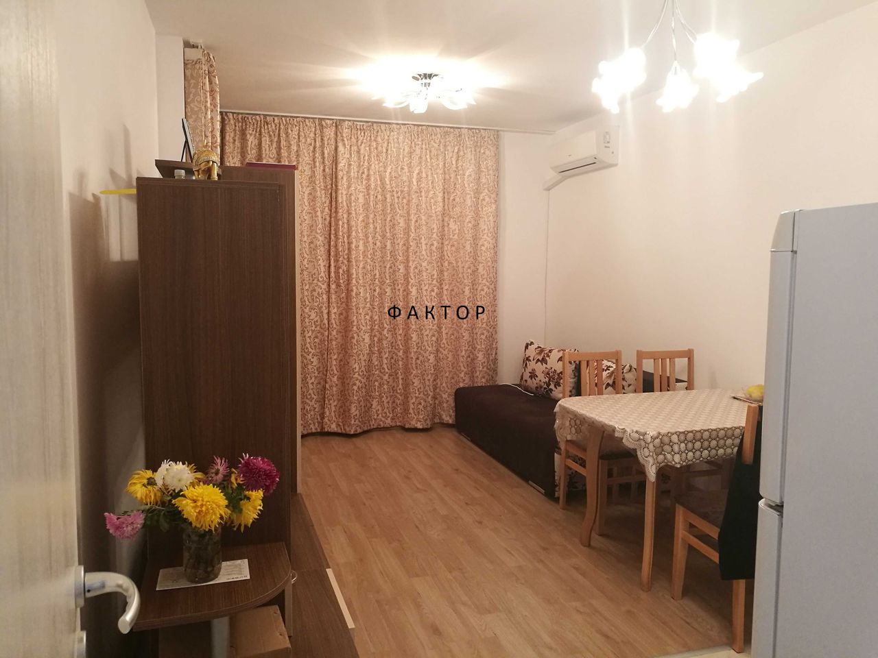 Продава се Двустаен апартамент в Хисаря - 70 кв.м за 1443 €/кв.м - Снимка #1