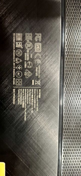 Лаптоп Lenovo Y700-15isk Intel i7-6700 HQ 2.60GHZ 15.6 FULL HD Nvidia