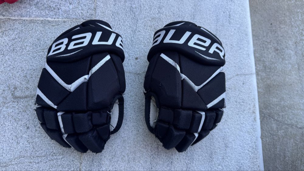 Patine hochei True 7x junior copii si Manusi junior copii Bauer