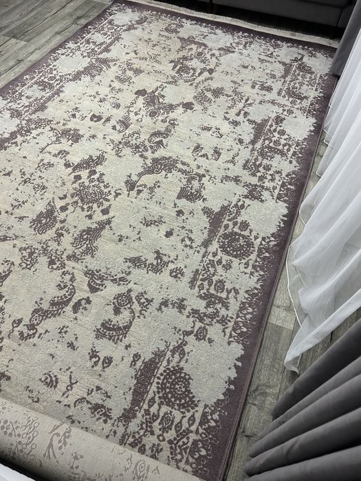 Продам ковер 20000