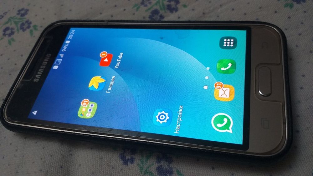 Samsung Galaxy J1 6