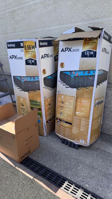 Продается бассейн