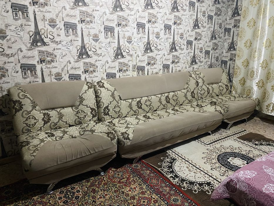 Диван с креслами