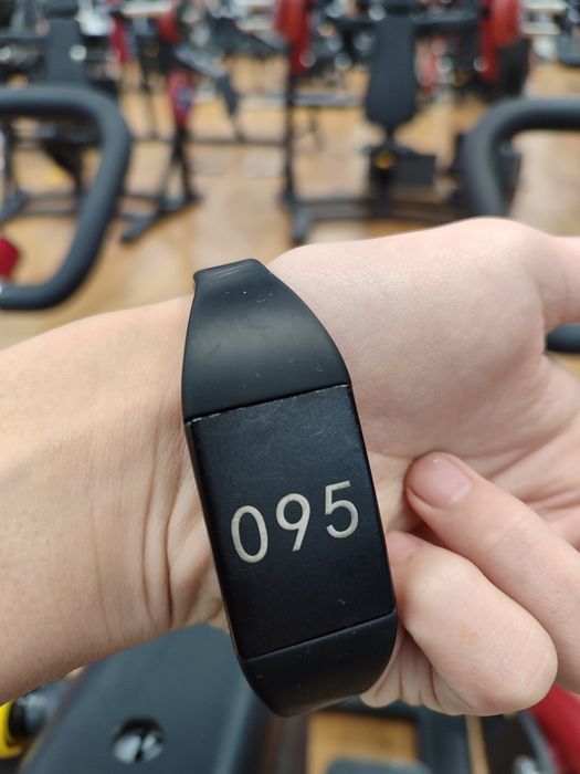 Продам абонемент в Тренажерный Зал IRON.