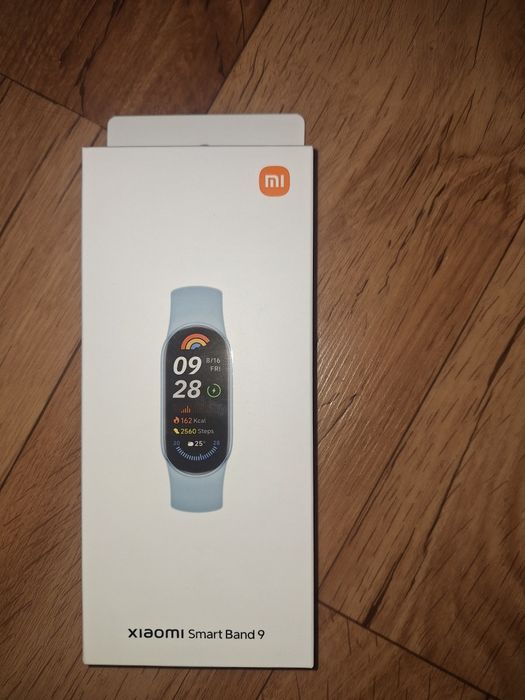 Продам фитнес браслет Xiaomi smart band 9 новый