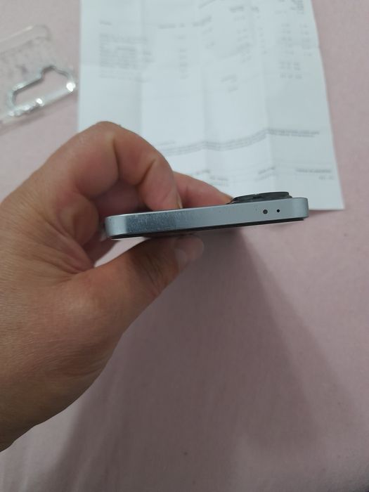 Telefon Honor 90 Lite cu Garanție pana in Martie 2026