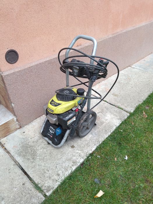 Aparat curățat cu presiune HONDA