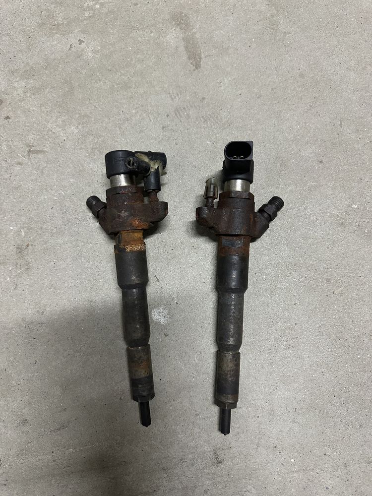 Injectoare Siemens Renault Master 2.3 dci cod 166000372R